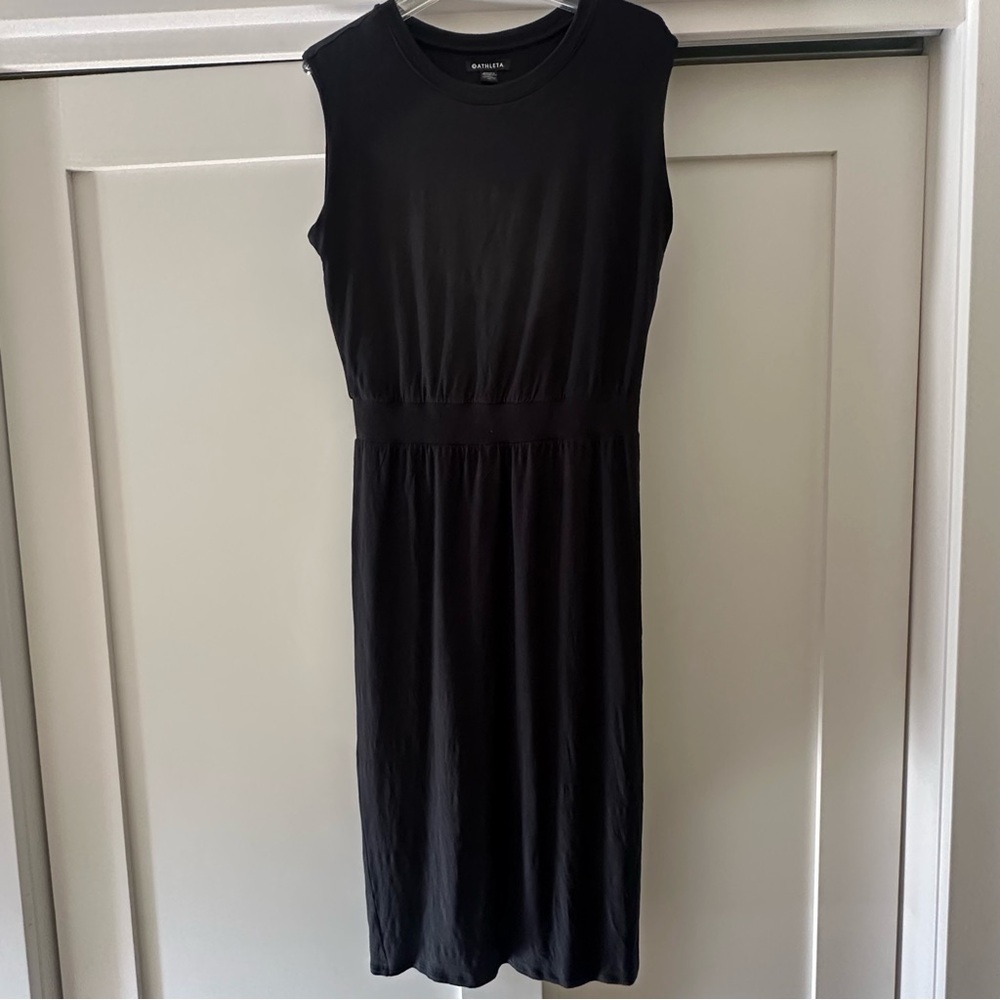 Athleta Santorini Cinch Dress in Black size Medium - Picture 9 of 14